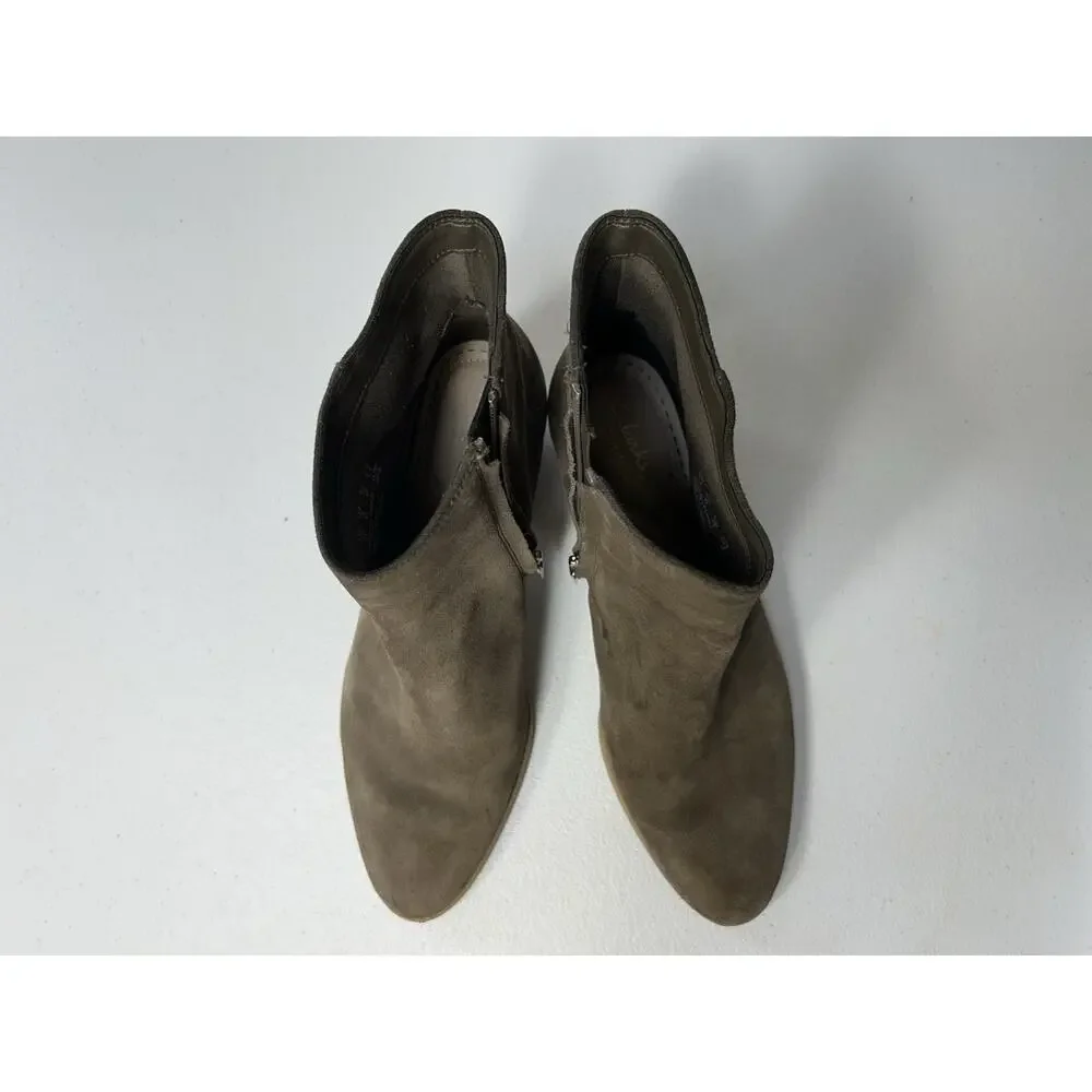 Clarks Women's Khaki‎ Olive Breccan Myth Suede Bootie Ankle Boots  Size 8M